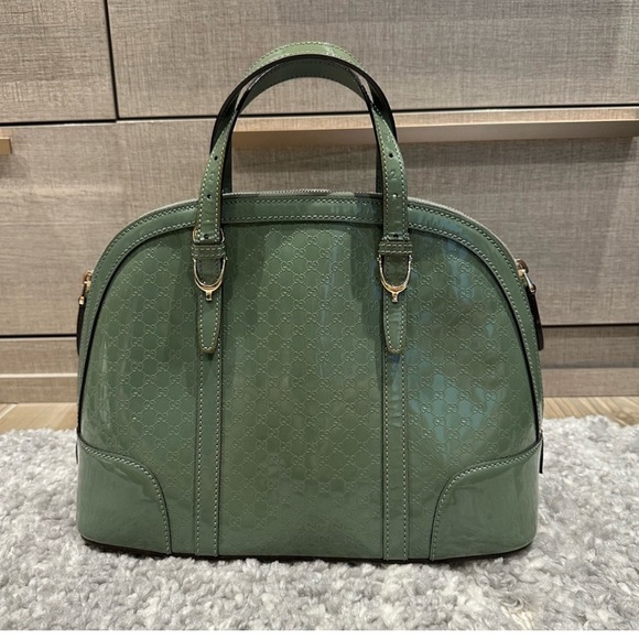 Authentic Gucci Patent Microguccissima Top handle/crossbody dome purse - Picture 1 of 15